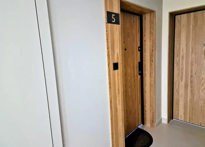 Stylish,comfortable&secure-i-city Center